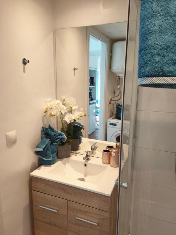 טורמולינוס Bellevue Sea View Apartment By Namaste Elite מראה חיצוני תמונה
