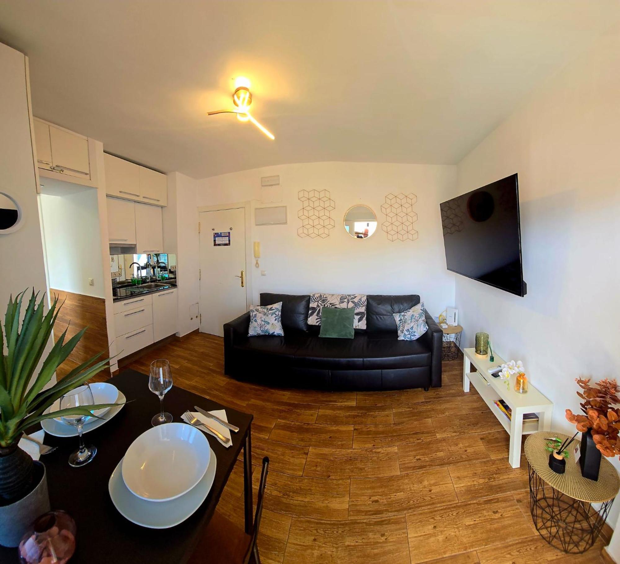 טורמולינוס Bellevue Sea View Apartment By Namaste Elite מראה חיצוני תמונה
